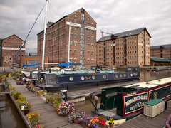 Tudor Caravan Park: Gloucester Docks